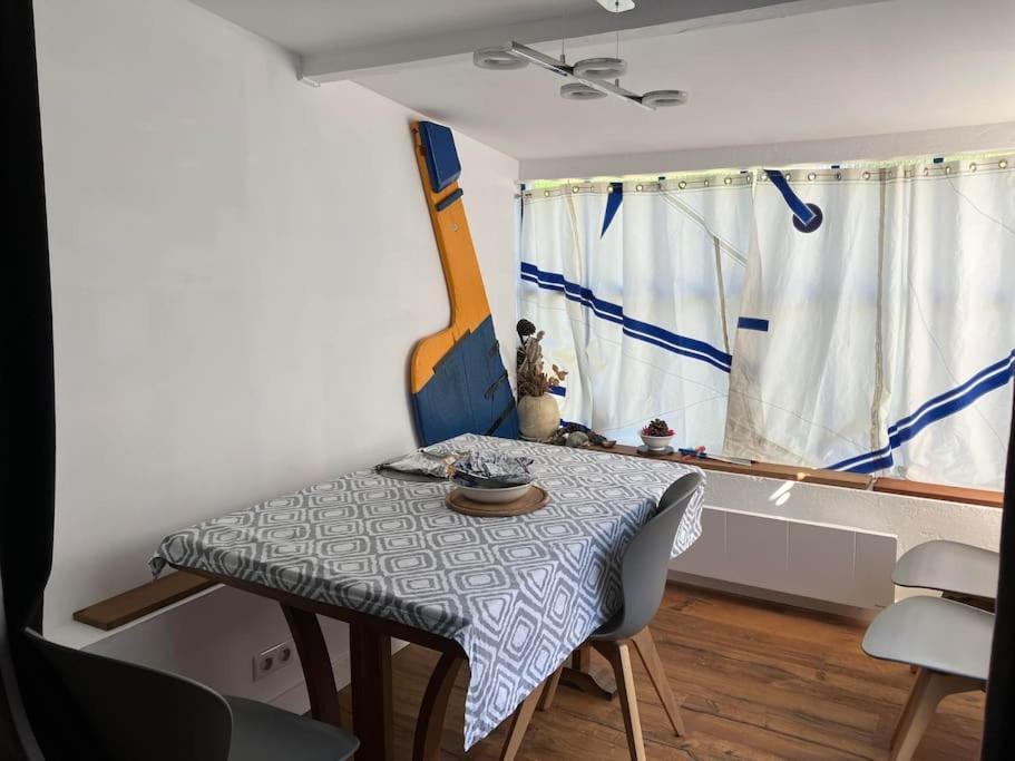 Petite Maison De Pecheur อิล อูซ์ มอนส์ ภายนอก รูปภาพ