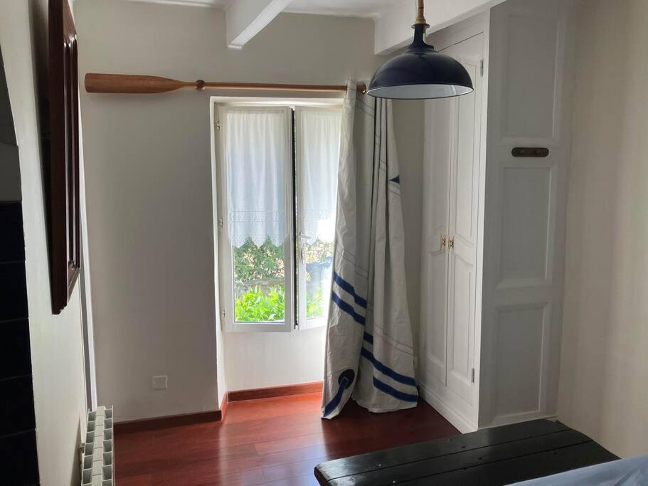 Petite Maison De Pecheur อิล อูซ์ มอนส์ ภายนอก รูปภาพ